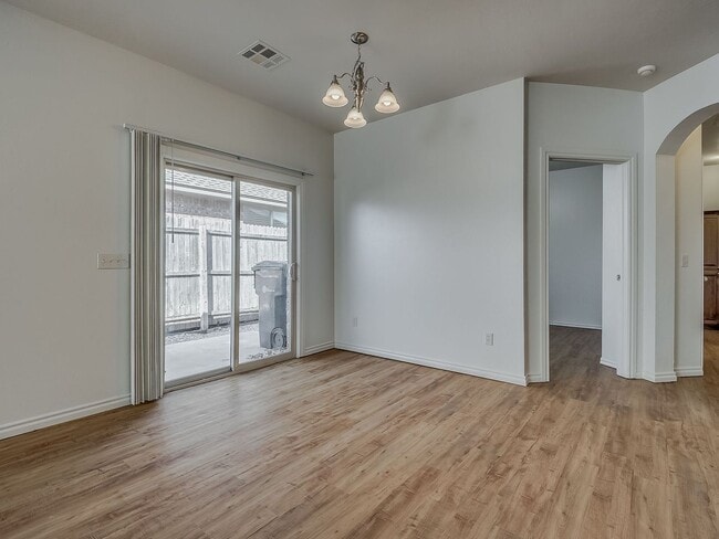 Foto del edificio - 11409 NW 121st Pl