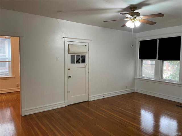 Foto del edificio - 5147 Waterman Blvd