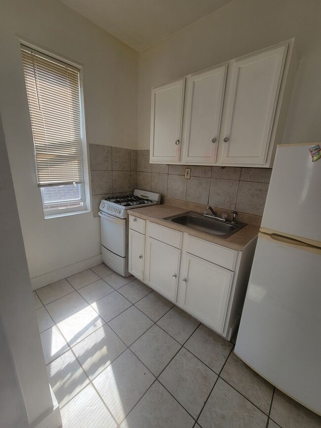 Photo - 7208 Torresdale Ave Apartment