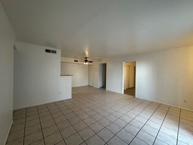 Foto del edificio - 4608 W Maryland Ave