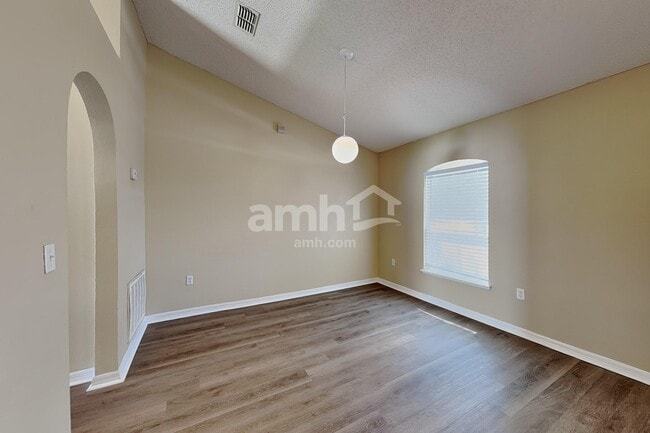 Foto del edificio - 147 Timbercreek Pines Cir