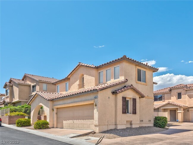 Building Photo - 10336 Faustine Ave