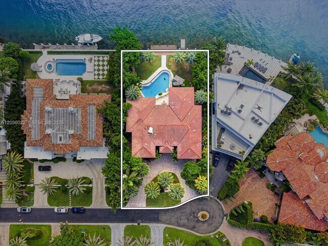 Foto del edificio - 628 N Island Rd