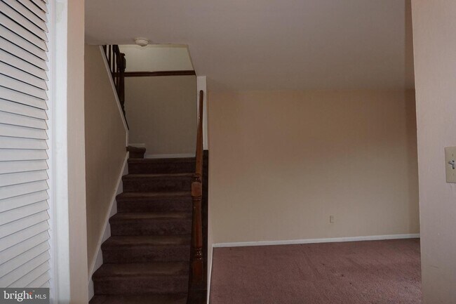Foto del edificio - 1716 Platt Ct