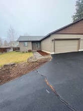 Building Photo - 61438 Brookswood Blvd