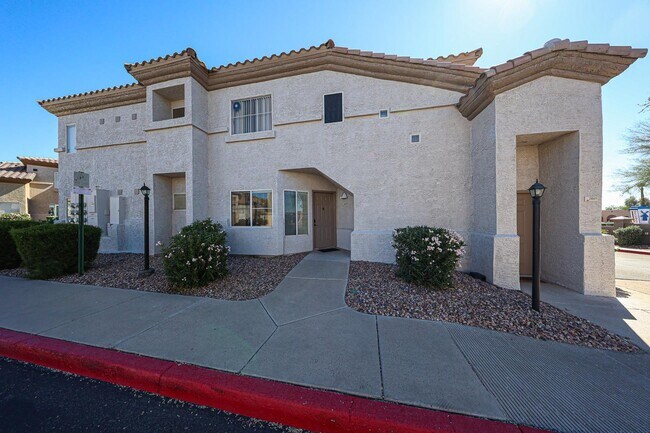 Building Photo - 3236 E Chandler Blvd