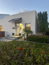 Building Photo - 1154 E Roosevelt St