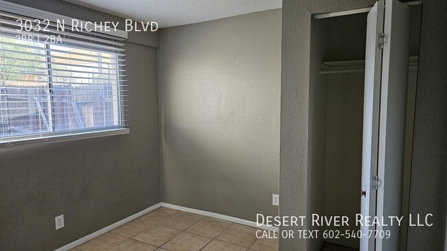 Building Photo - 3032 N Richey Blvd
