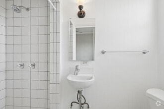 Studio, 1BA - 225SF - Primary Bathroom - Hollywood Melrose Apartments