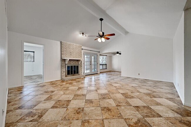 Foto del edificio - 1317 Meadgreen Cir