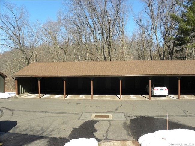 Building Photo - 78 Cliffside Dr