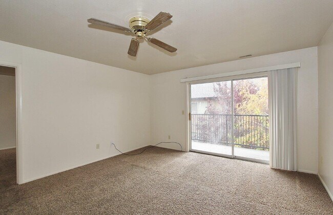 Foto del edificio - 639 N Moffatt Ave