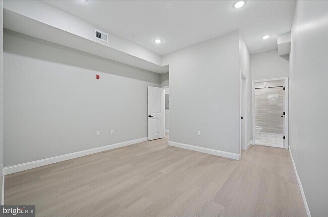 Foto del edificio - 103 N 63rd St