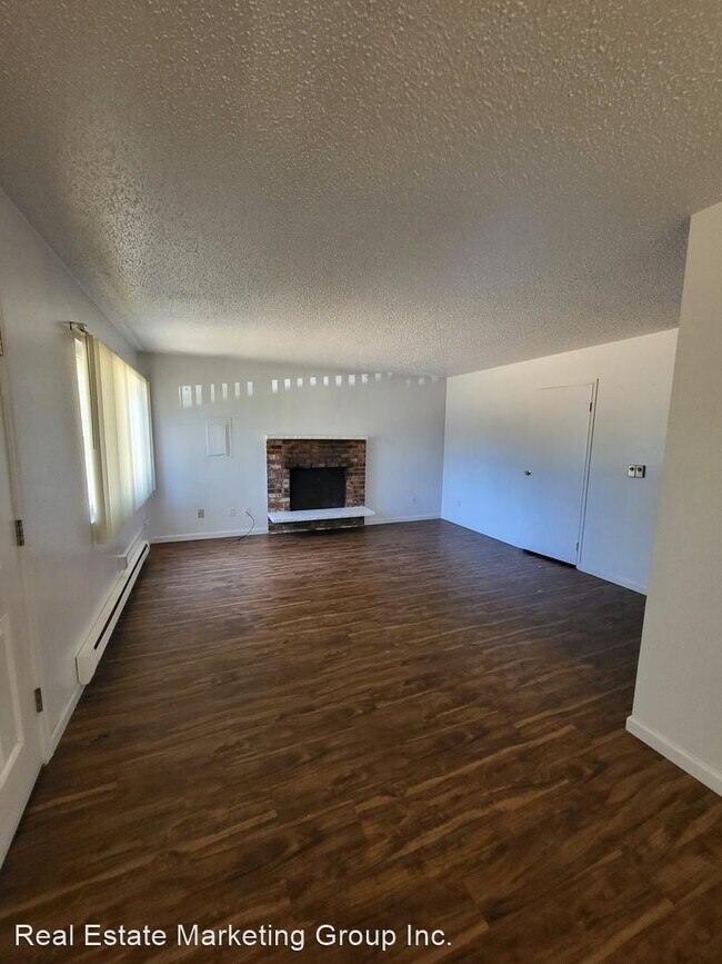 Foto del edificio - 3 br, 1 bath House - 418 N 13th Street