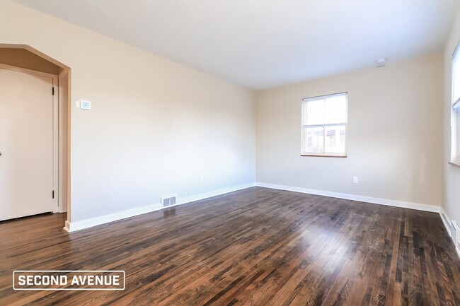 Foto del edificio - 3563 Middleboro Rd