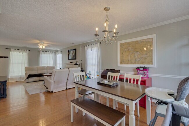 Foto del edificio - 231 Parkview Ct