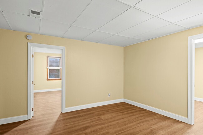 Building Photo - 35 Third Avenue - 3