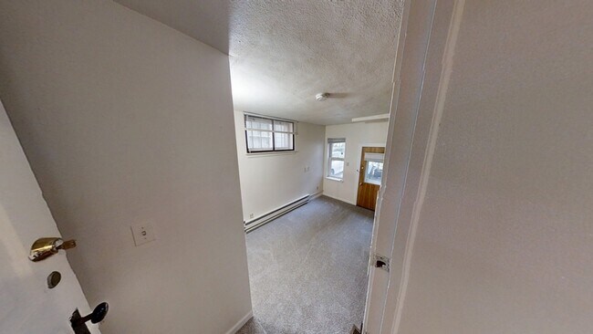 Foto del edificio - 802 E Kingsley St