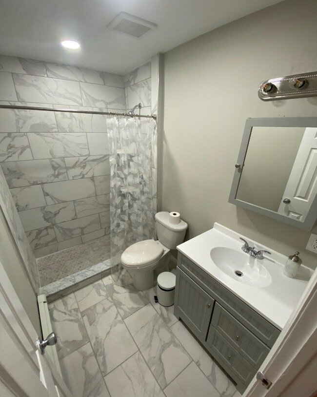 Foto del edificio - 268 Browns Rd