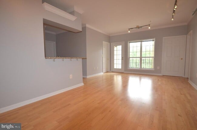 Building Photo - 4551 Strutfield Ln