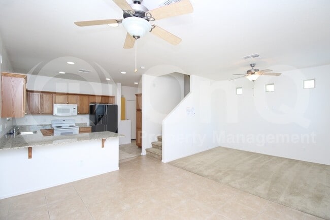 Building Photo - 2614 N 73rd Dr