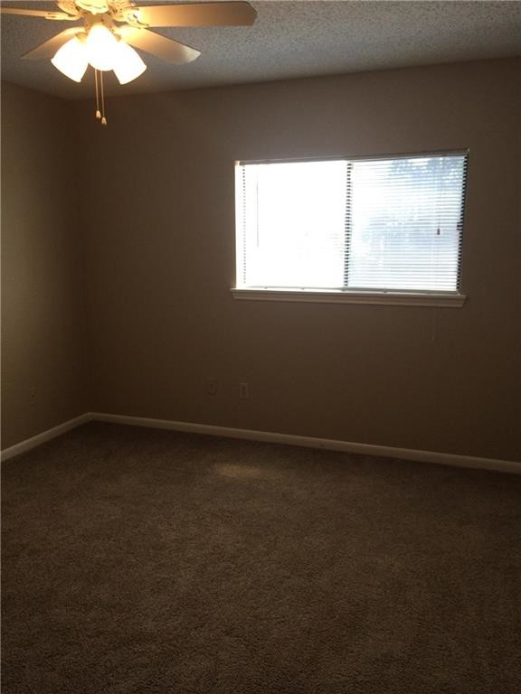 Building Photo - 11210 Willowood Creek Dr
