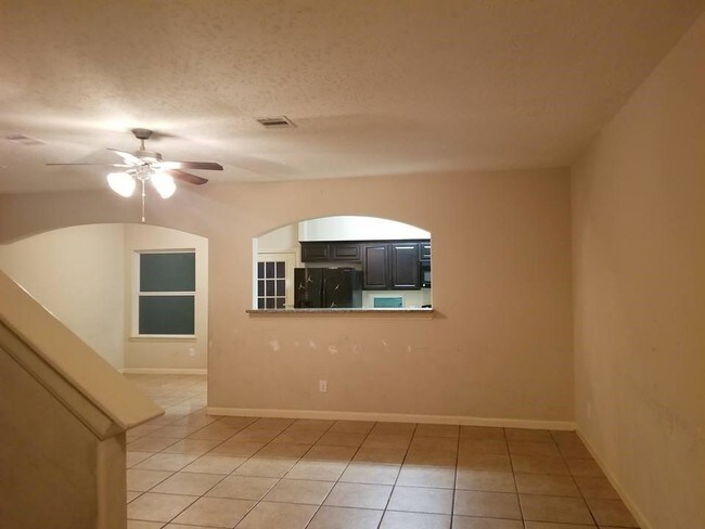 Building Photo - 7407 Ida Wells Forest Dr