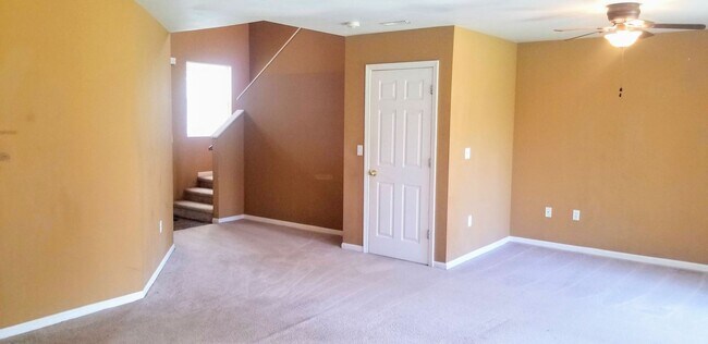 Foto del edificio - 108 Hickory Ridge Dr