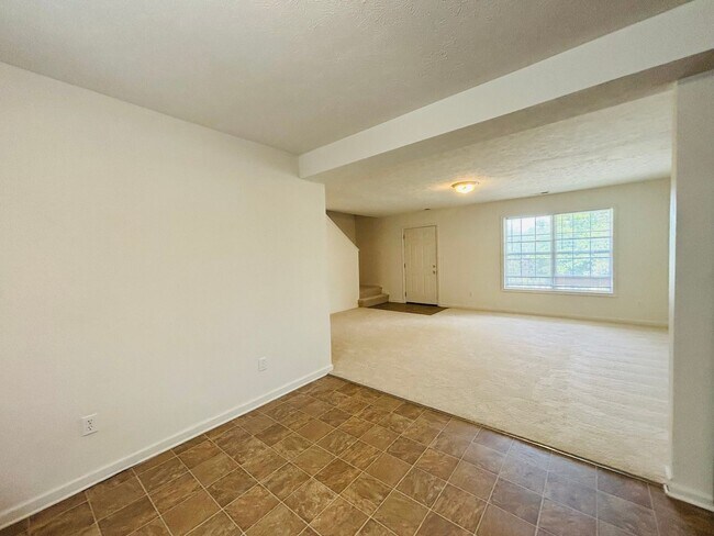 Foto del edificio - 55 Station Ln NE