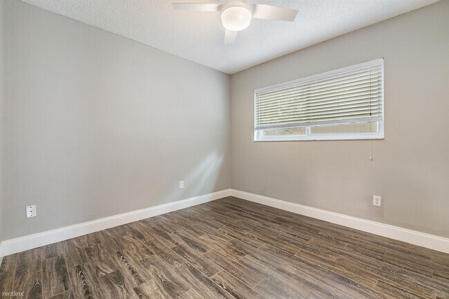 Foto del edificio - 3 br, 2 bath House - 2981 Glenhaven Drive