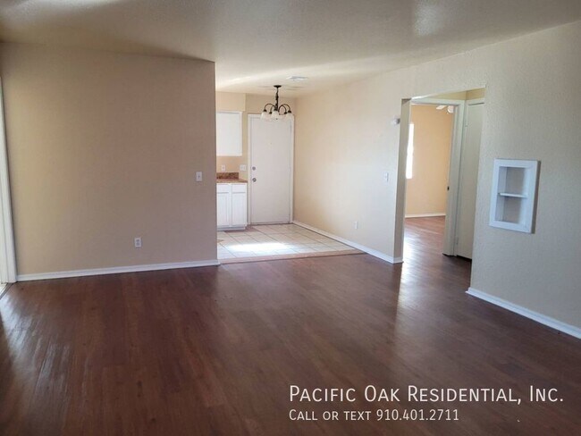 Foto del edificio - RENT SPECIAL – Half Off a Month’s Rent