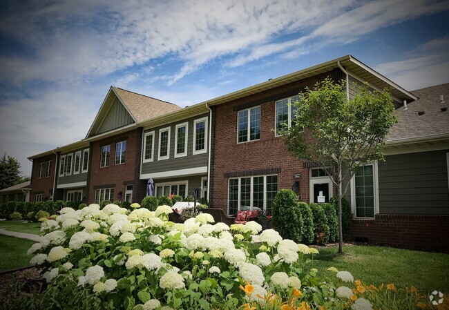 Building Photo - The Villas at Red Cedar Canyon