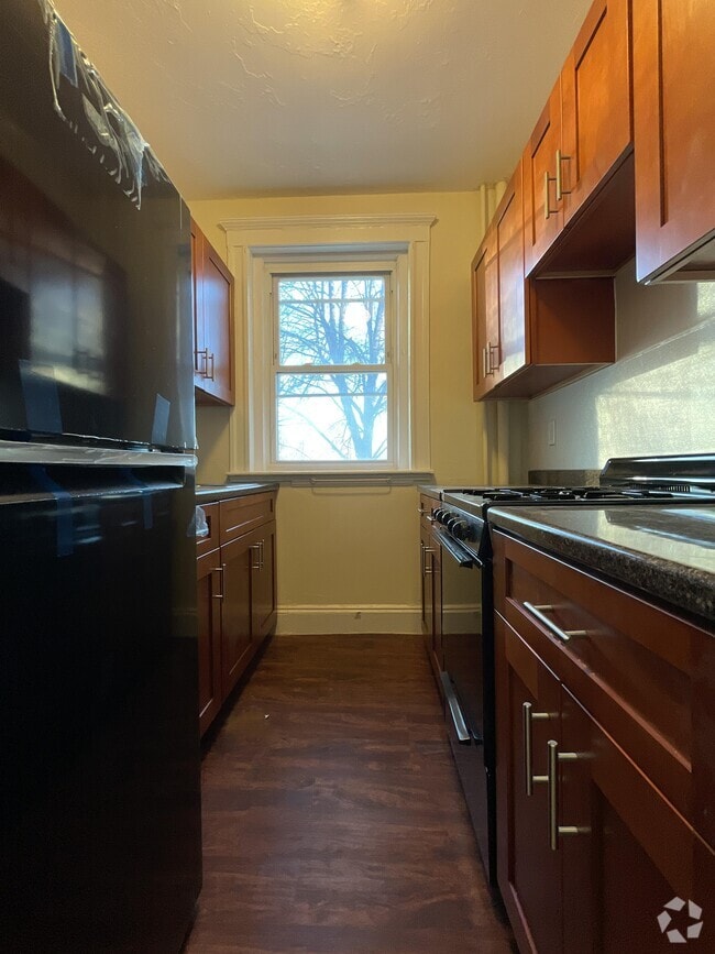 Building Photo - 1192 Boylston St
