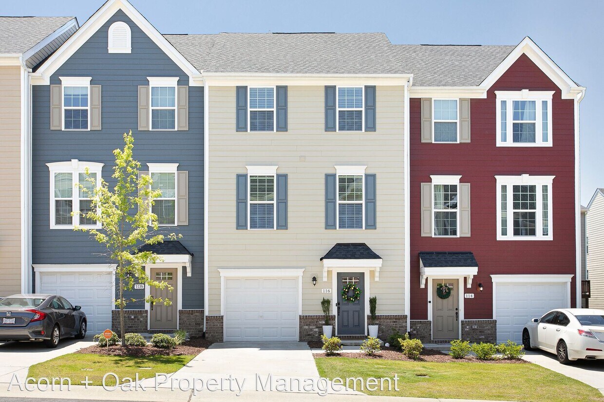 Primary Photo - 3 br, 2.5 bath House - 116 Journey Pl