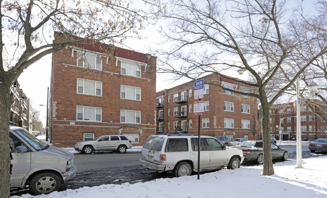 Building Photo - 2101 E 67th St