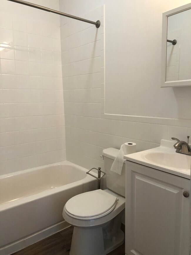 Foto del edificio - 13 4th St