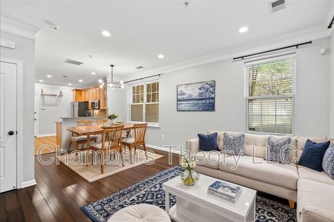 Building Photo - 12432 Liberty Bridge Rd