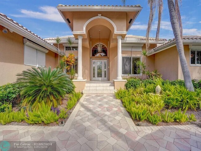 Foto del edificio - 1643 Seabreeze Blvd