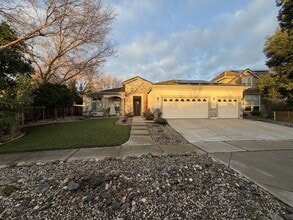 Building Photo - 1706 Guildford Way