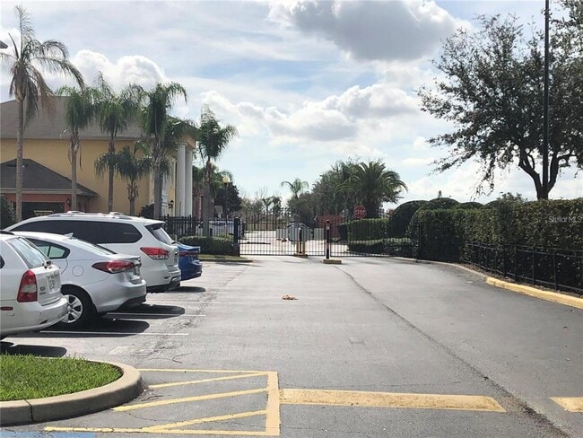 Foto del edificio - 10831 Windsor Walk Dr