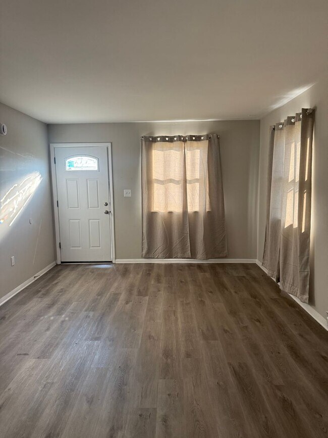 Foto del edificio - S. Mont Valla Avenue