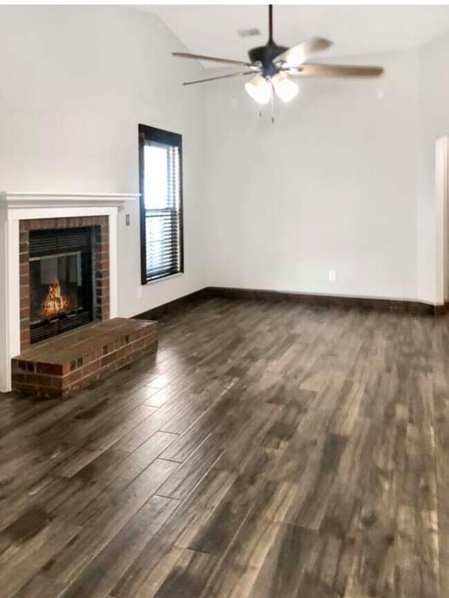 Building Photo - North Charleston 4 bedroom home
