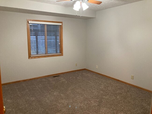 Foto del edificio - 1911 NW 55th St