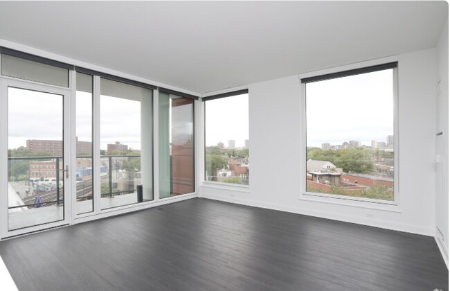 Foto del edificio - 2470 N Lincoln Ave