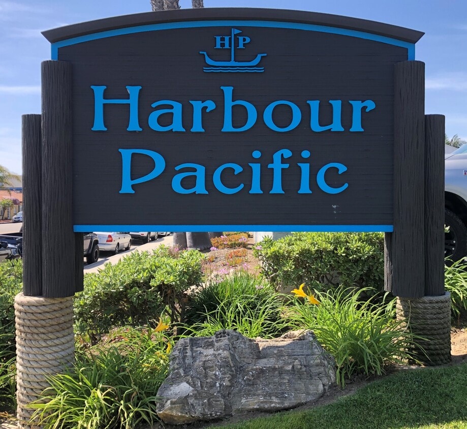 Primary Photo - 17172 Pacific Coast Hwy