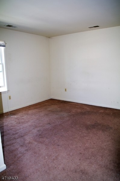 Foto del edificio - 84-84-86 Main St