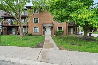 Building Photo - 708 Briar Hill Ln