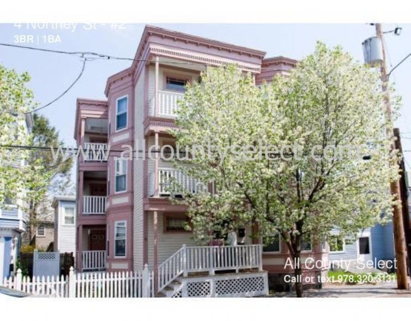 Primary Photo - 4 Northey St