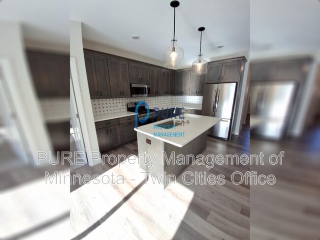 Foto del edificio - 9709 Compass Pointe Ct