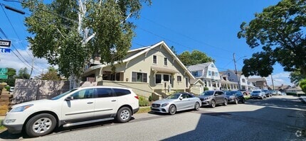 Building Photo - 1164 Ocean Ave